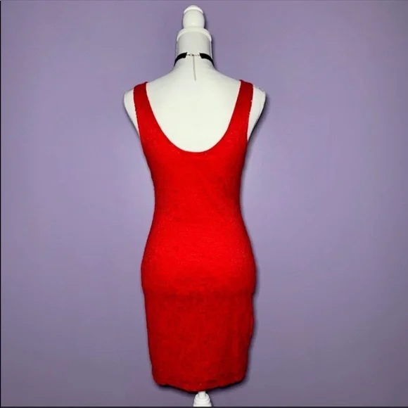 SEE NEW LISTING  NEW Ambiance Apparel Lacy Red Dress - Picture 3 of 5